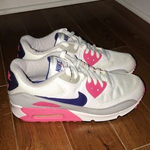 Nike Air Max 90 Classic - Size 9.5